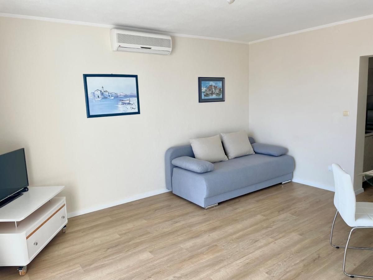 Apartment Araucaria Crikvenica Exterior foto